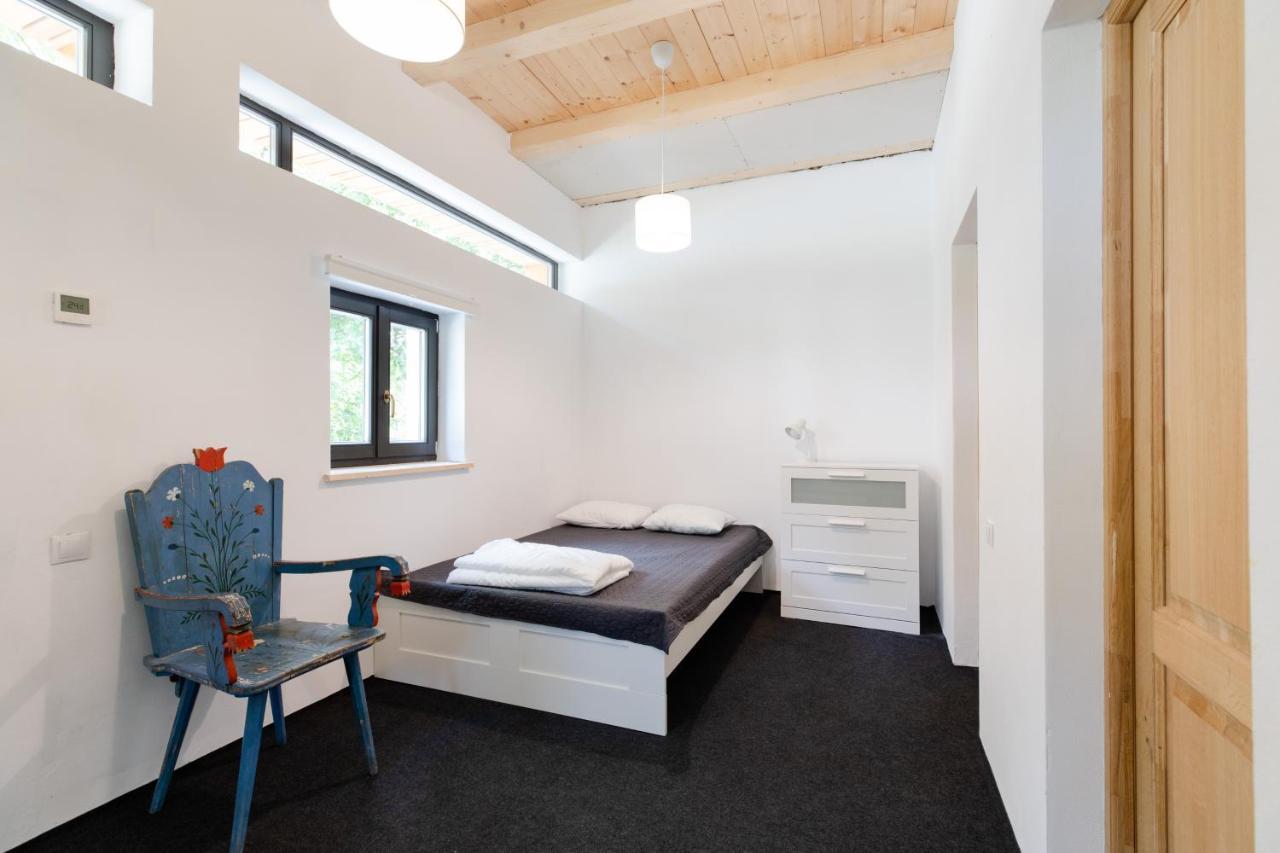 Aster Panzio Bed & Breakfast Cimpu Cetatii Exterior photo